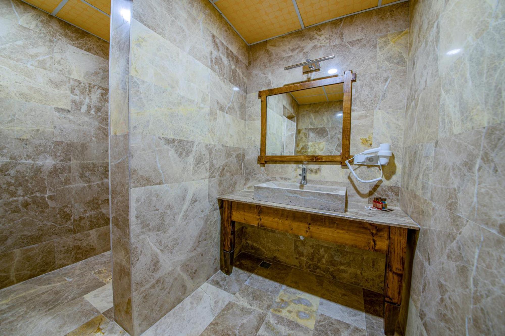 Remus Romulus Cappadocia Hotel Uchisar Luaran gambar